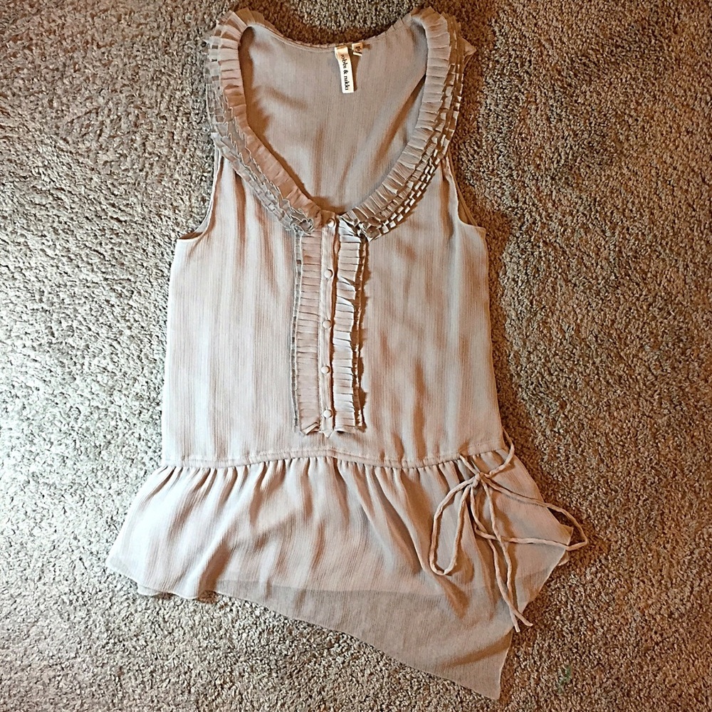 Gorgeous ROBBI & NIKKI grey tunic tank top